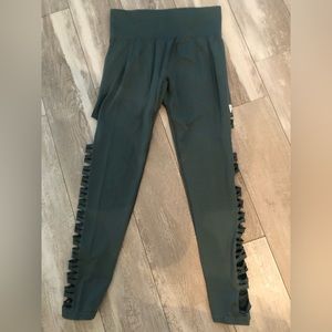 vs pink rhtf size large side cut leggings never worn final markdown❌